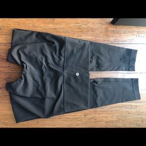 Lululemon leggings black